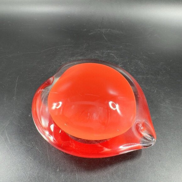 Hand Blown Red Heart Glass Paperweight Figurine Cased Heavy Glass Figure VTG - Picture 16 of 16